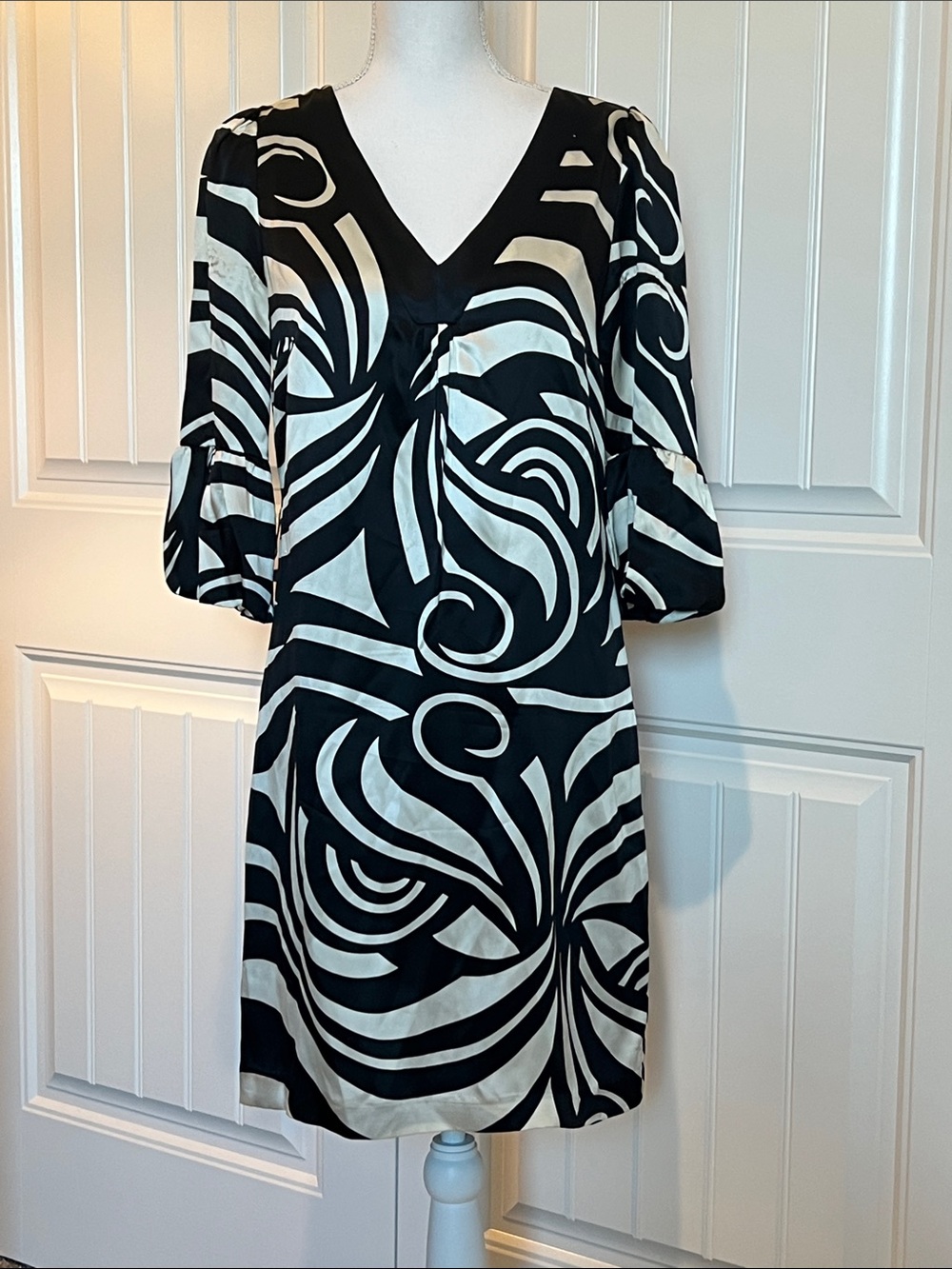 INC International Concepts 100%‎ Silk Abstract Print Dress 6 Black White Lined